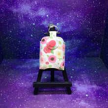 Load image into Gallery viewer, The Kiki Keychain - Floral
