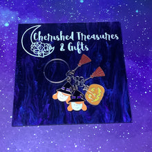 Load image into Gallery viewer, Halloween Keychains

