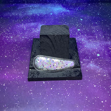 Load image into Gallery viewer, Glitter Shaker Snap Clip
