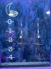 Load image into Gallery viewer, Rhinestone Earrings
