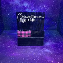 Load image into Gallery viewer, The Katja Snap - Plaid
