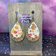 Load image into Gallery viewer, The Ashlynne Earrings - Fall
