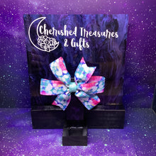 Load image into Gallery viewer, The Penny Bow - Paw Print
