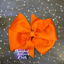 Load image into Gallery viewer, The Jumbo Penny Bow - Solids
