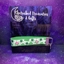 Load image into Gallery viewer, Saint Patrick’s Day Key Fob
