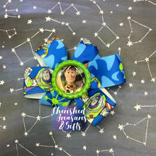 Load image into Gallery viewer, The Penny Bow - Magical Toys
