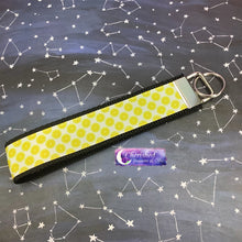 Load image into Gallery viewer, Summer Key Fob
