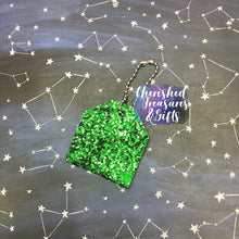 Load image into Gallery viewer, The Maggie Keychain - Solids and Glitters
