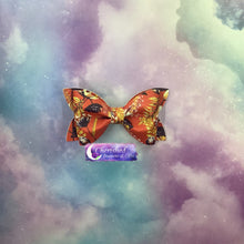 Load image into Gallery viewer, The Rowenna Bow - Floral

