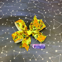 Load image into Gallery viewer, The Penny Bow - Floral
